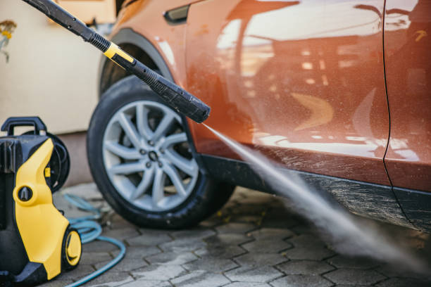 Best Residential Pressure Washing Services  in St Charles, MN